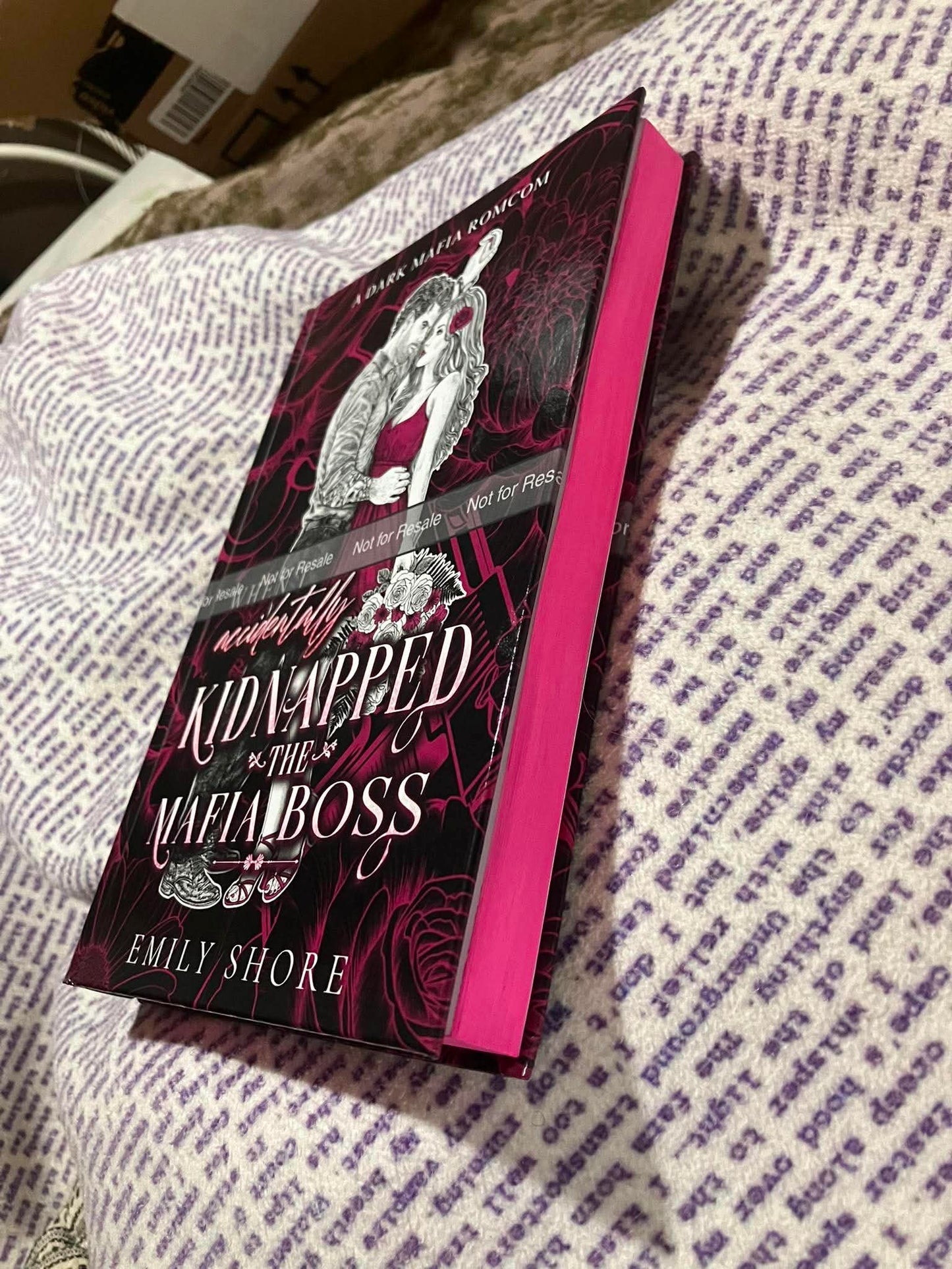 When I Accidentally Kidnapped the Mafia Boss (Special Edition Hardcover)